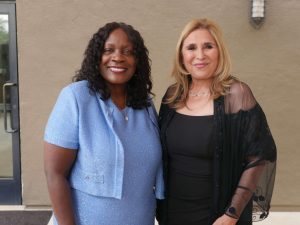 Acqanetta Warren n Victoria Seaman
